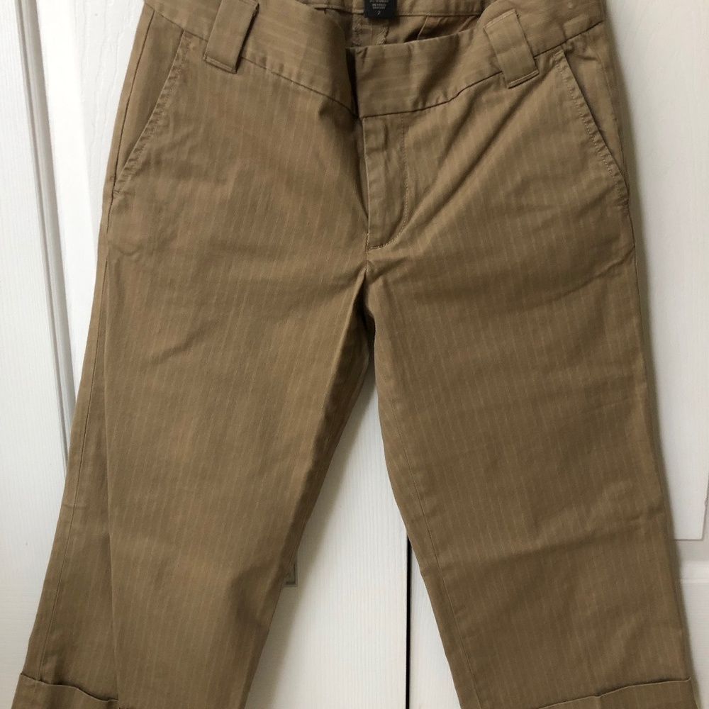 Banana Republic Tan Pinstripe Stretch Capri pants